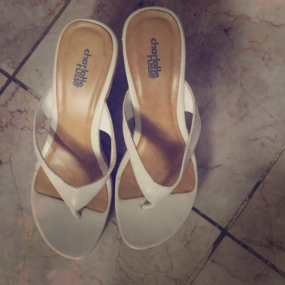 Women sandals